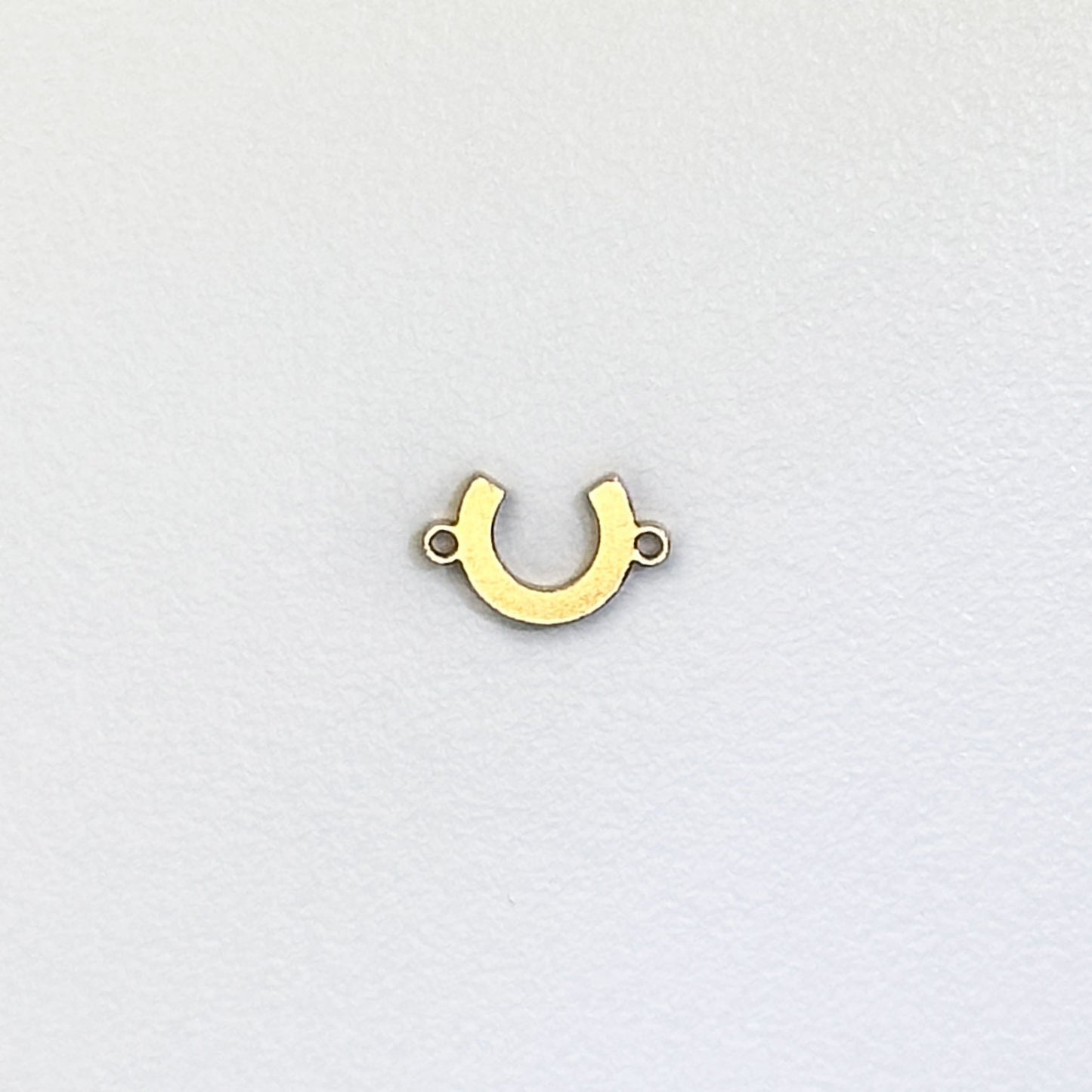 Buchstaben-Anhänger „C“ – zarter 14K Gold-Filled Schmuck
