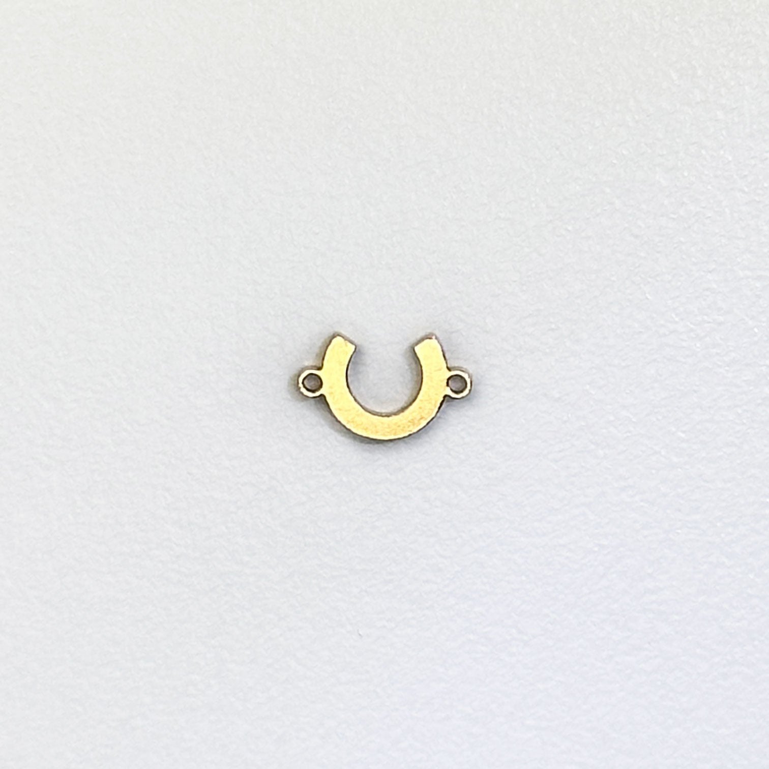 Buchstaben-Anhänger „C“ – zarter 14K Gold-Filled Schmuck